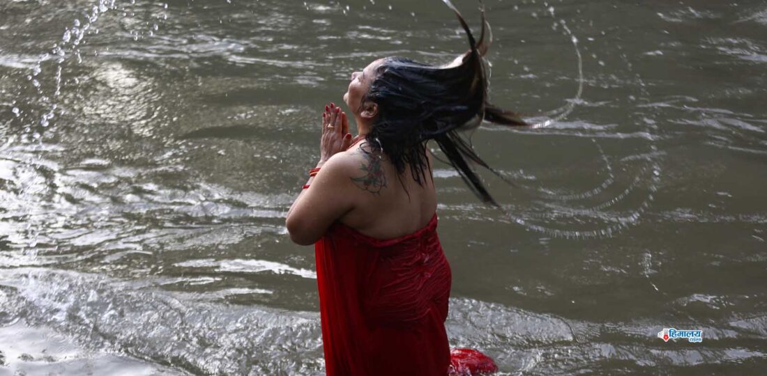 Sombarey Aunshi Observed By Taking Silent Bath, Adhika-Masa Concludes Today