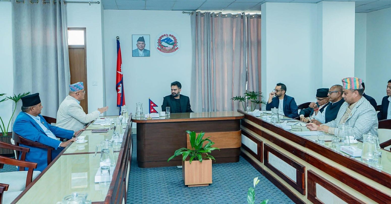 PM Shah Discusses With CMs To Resolve Complexities Of Federalism Implementation