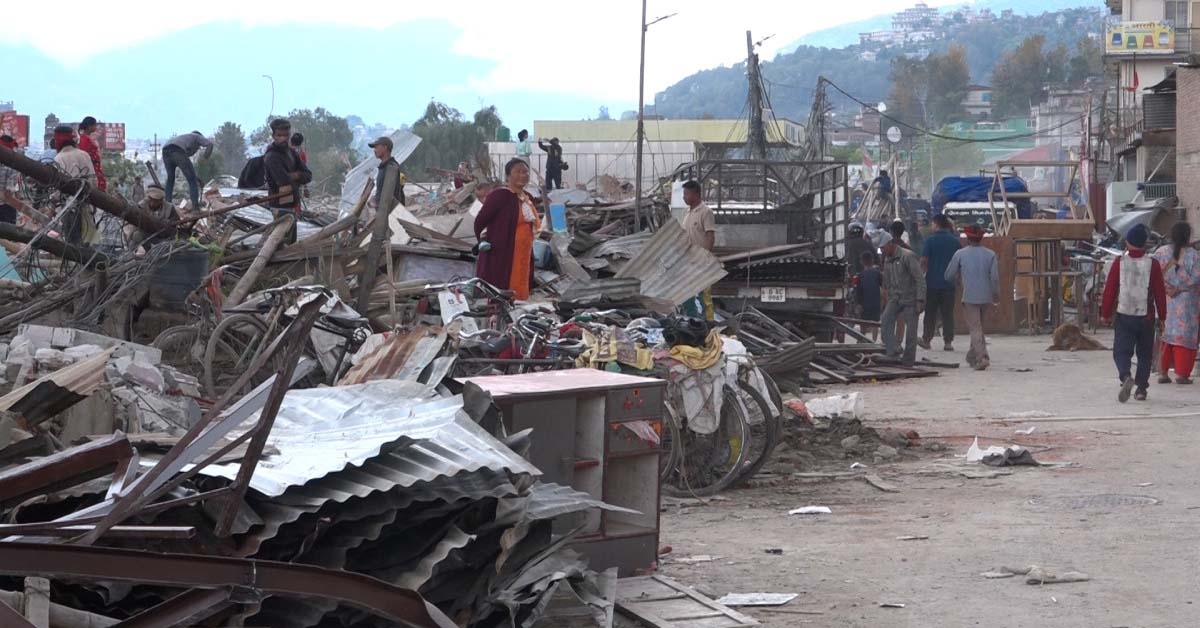 Unorganized Settlers Being Evacuated From Balkhu And Banshighat Areas