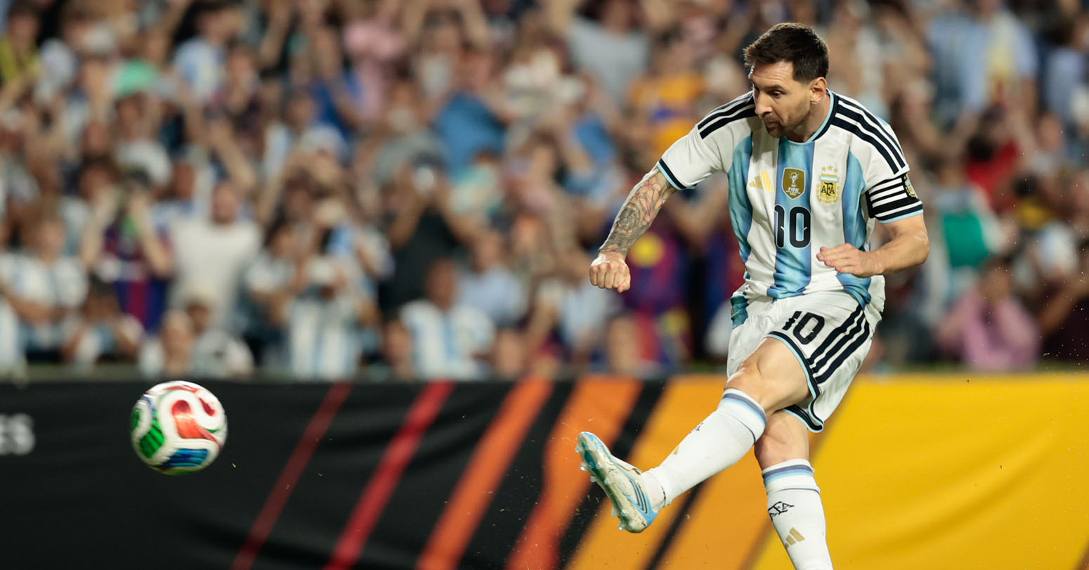 Messi Returns As Argentina Beats Iceland