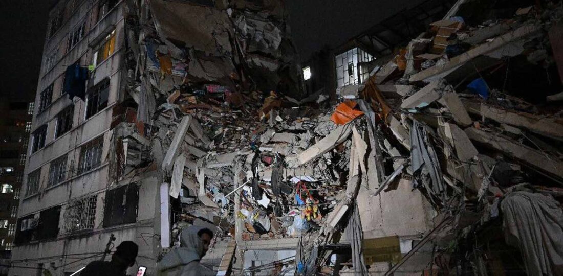 Venezuela Twin Quakes Kill At Least 32, Injure More Than 700
