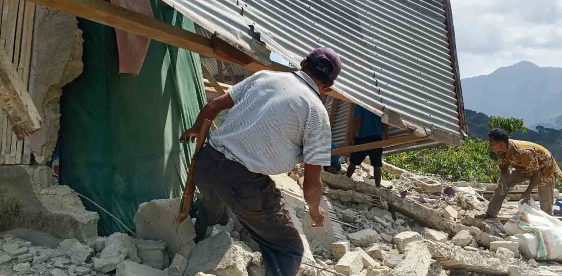 Magnitude 7.7 Earthquake Strikes Off Indonesia’s Coast, Toppling Buildings And Killing At Least 5