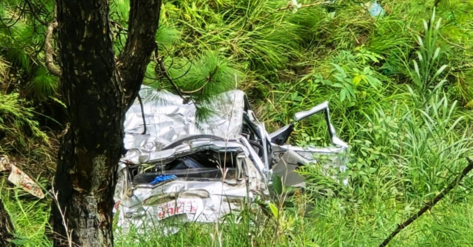 Six Including Chief Judge Injured In Vehicle Accident At Bhimphedi, Four Taken To Kathmandu